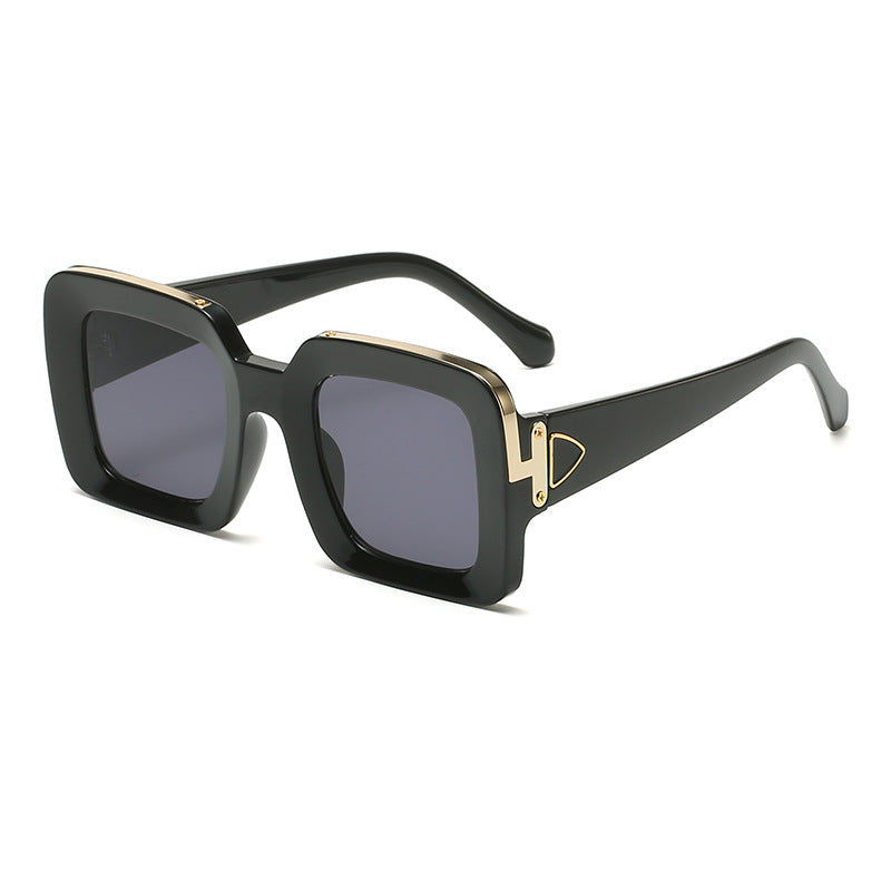 Fashionable Square reading Sunglasses - Zac Store